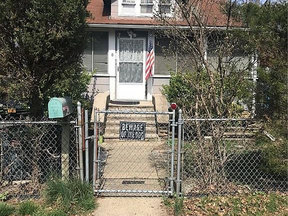 2nd image of 8 Cooper Dr