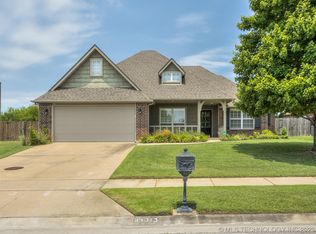 14313 E 88th Ter N, Owasso, OK 74055