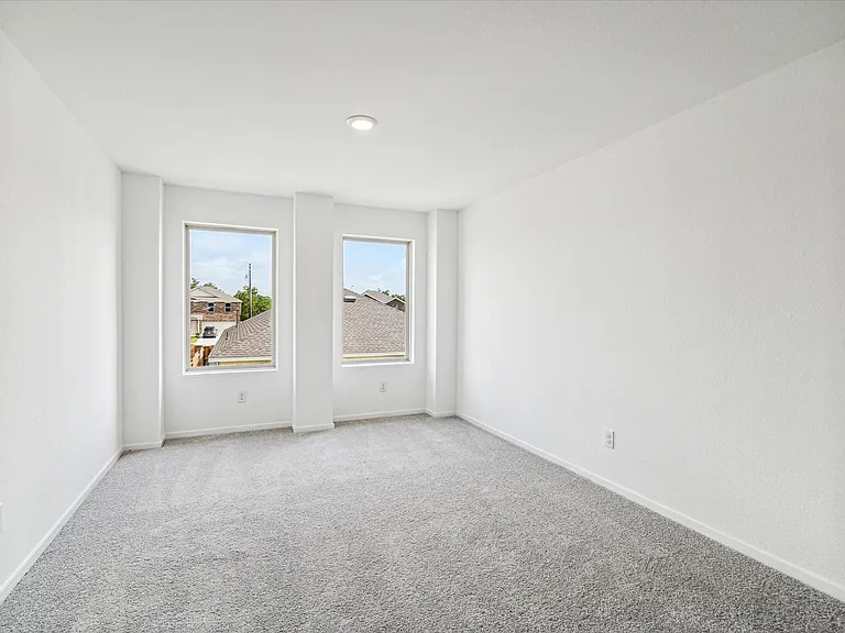 9923 Oakheath Bluff Dr — Photo 12