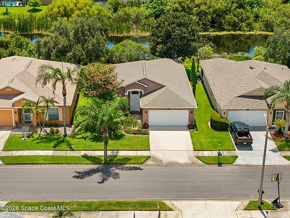 2nd image of 2087 Deercroft Dr