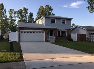 107 Sunset Ct, Amherst, NY