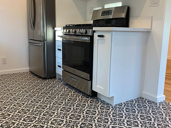 2nd image of 1830 Winmar Dr #3