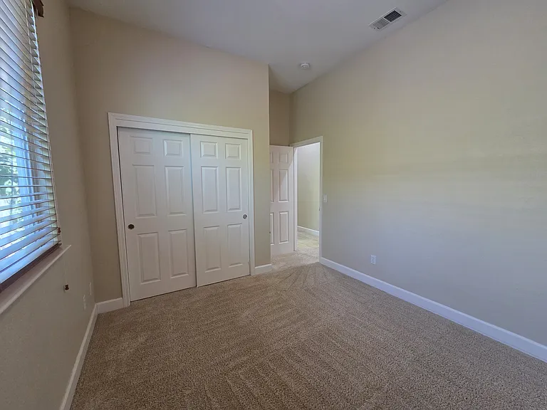 1406 Yukon St — Photo 25