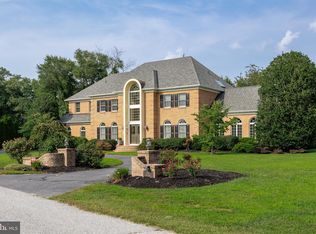 34 Cove Rd, Moorestown, NJ 08057