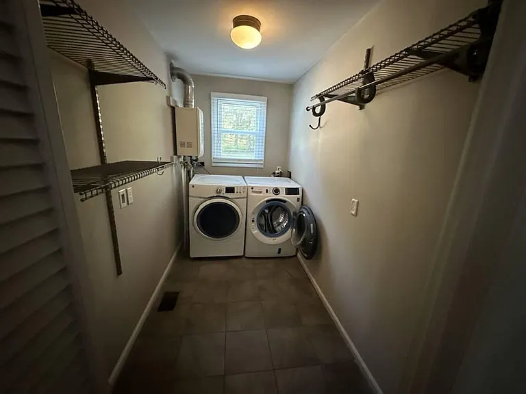 3406 Springbrook Dr — Photo 16