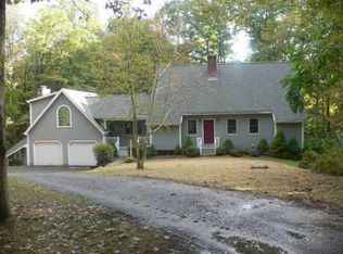 51 Whispering Woods Rd, Guilford, CT 06437