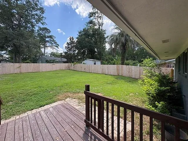 899 Tamarack Ave — Photo 29