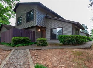 2750 Whitewater Ct, Austell, GA 30106