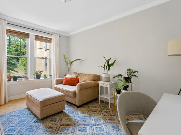 561 41st St APT 2-A, Brooklyn, NY 11232