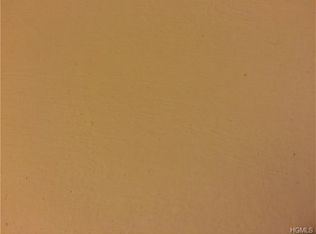 48 West St, Spring Valley, NY 10977