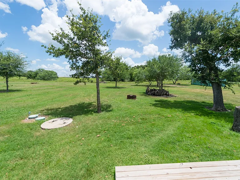 2592 County Road 152 — Photo 25