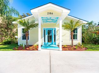 286 Debbie Ln, San Leon, TX 77539