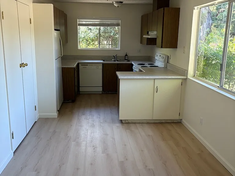 5104 Roma St #5104 — Photo 2