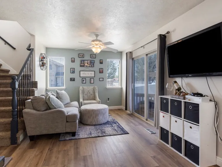 12238 S Madison View Dr — Photo 3