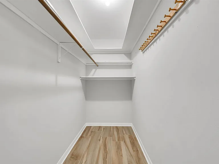 442 Mignon Ln — Photo 16