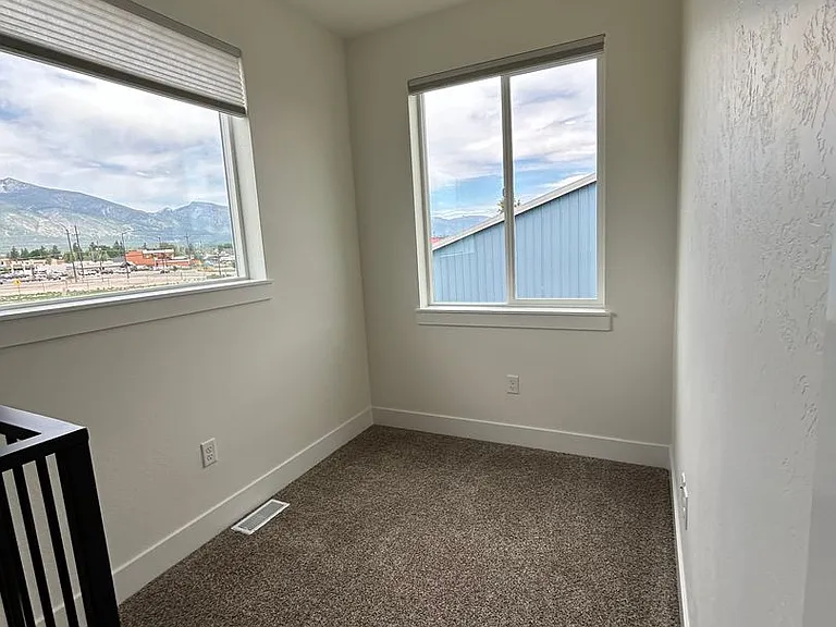 203 Amusement Ave — Photo 12