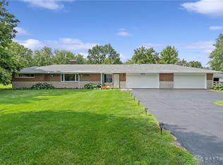 1852 Wayne Rd, Wilmington, OH 45177