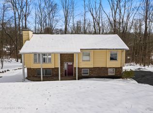 118 Louise Ln, Bartonsville, PA