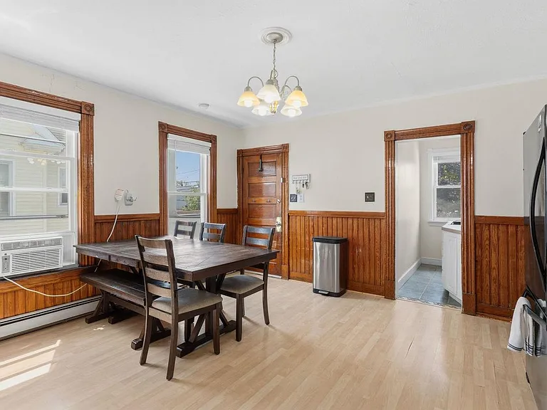616 Hevey St — Photo 12
