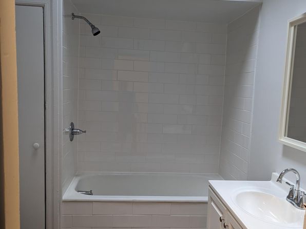 27 S 59th St FLOOR 2