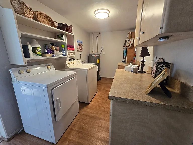 2441 Gulf Gate Dr — Photo 16