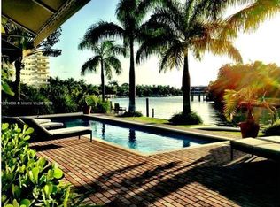 4780 Pine Tree Dr APT 4, Miami Beach, FL 33140