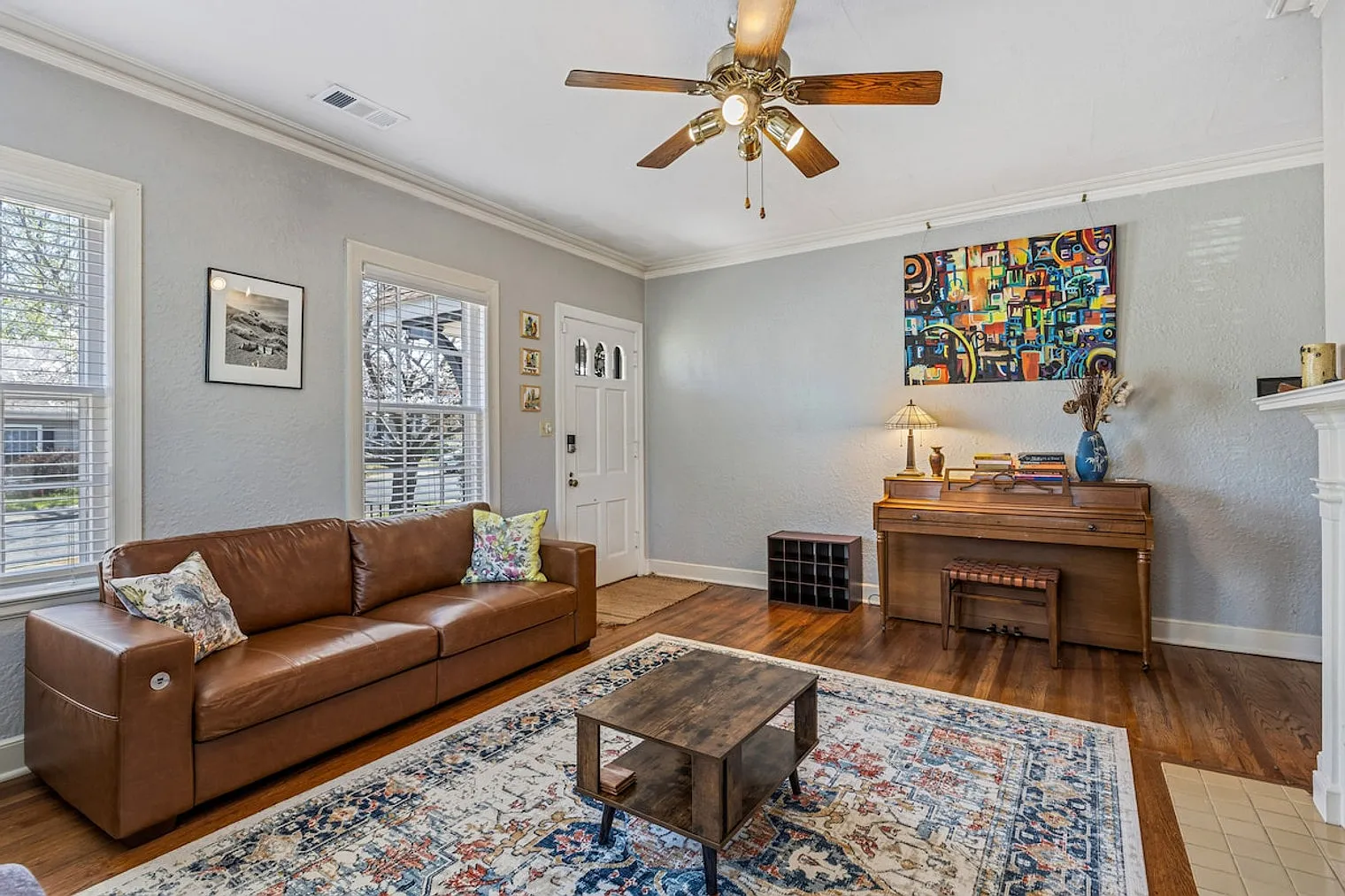 3 bed, 2.0 bath, $3,358 — Photo 1