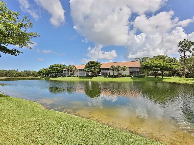 5105 Cedar Springs Dr #101 — Photo 29