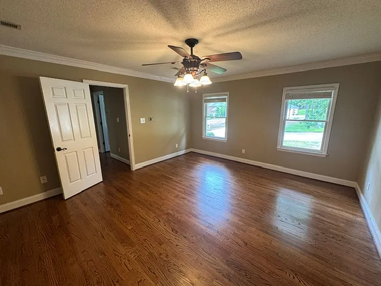 483 Cambridge Way — Photo 18