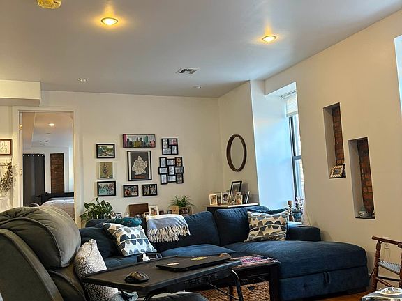 5th image of 505 Throop Ave Fl 2