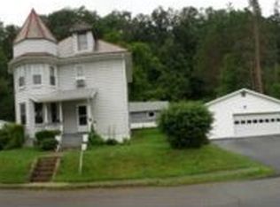642 Pacific St, Franklin, PA 16323