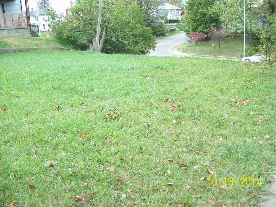 1st image of 462 Adair Ave