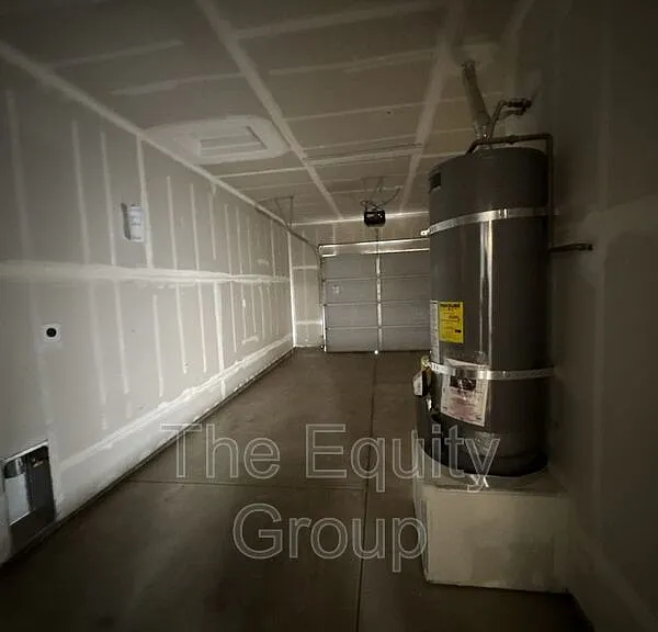 414 S Summit St #103 — Photo 7