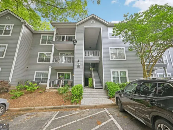 7104 Santa Fe Pkwy, Sandy Springs, GA 30350