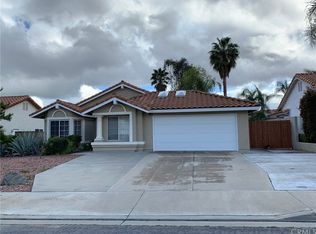 16500 Running Deer Way, Lake Elsinore, CA 92530