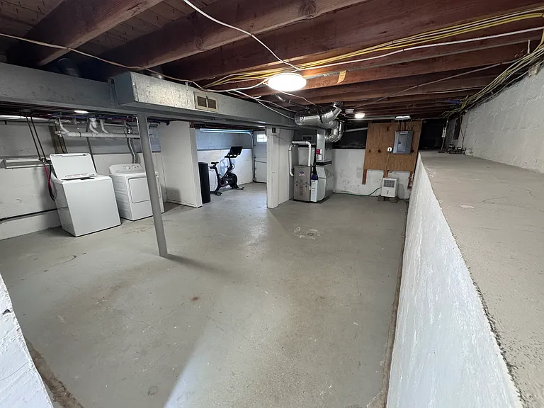 532 Wills Rd #A — Photo 13