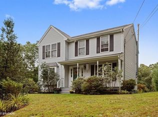 97 Auburn Dr, Charlestown, RI 02813