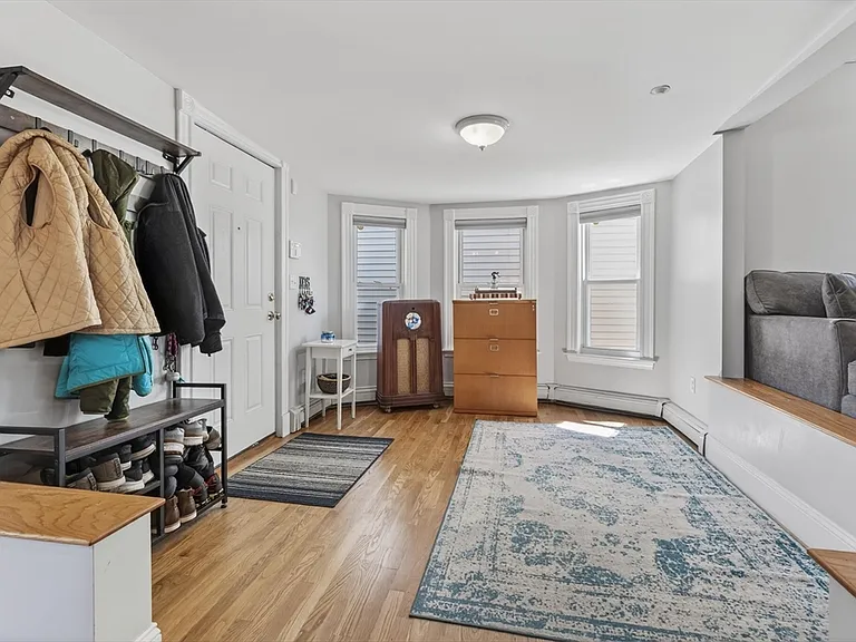17B Bonair St #17B — Photo 5