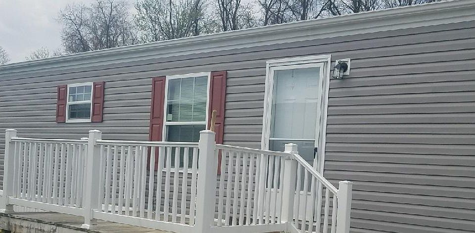1st image of 108 Americana Cir