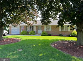 1003 Forge Rd, Carlisle, PA 17015