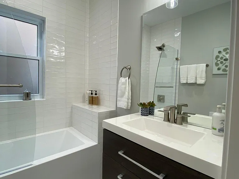 3147 N Ridgeway Ave #1 — Photo 10