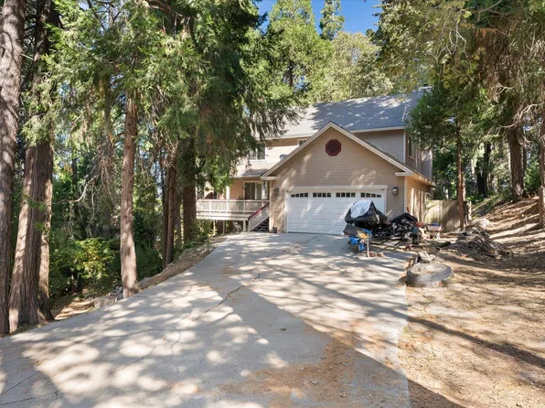 23788 Inspiration Rd, Crestline, CA 92325