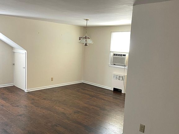 4th image of 25 Mandia Ln