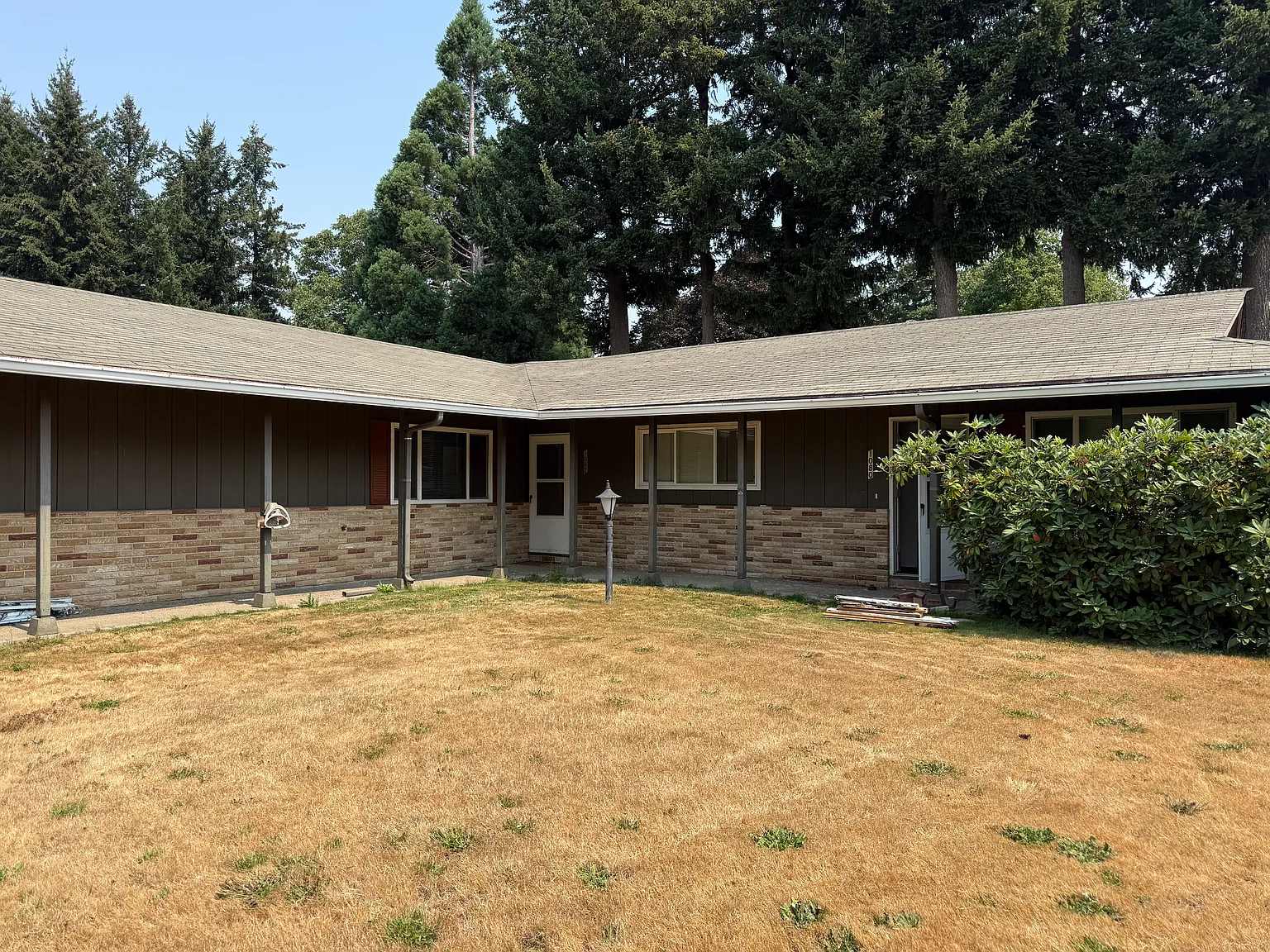2 bed, 850 sqft, $2,095 — Photo 1