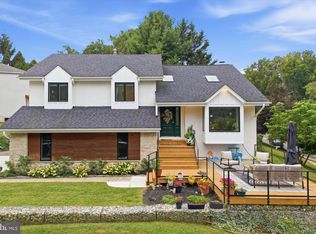 956 Caledonia St, Philadelphia, PA 19128