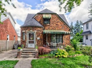 305 E Woodruff Ave, Hazel Park, MI 48030