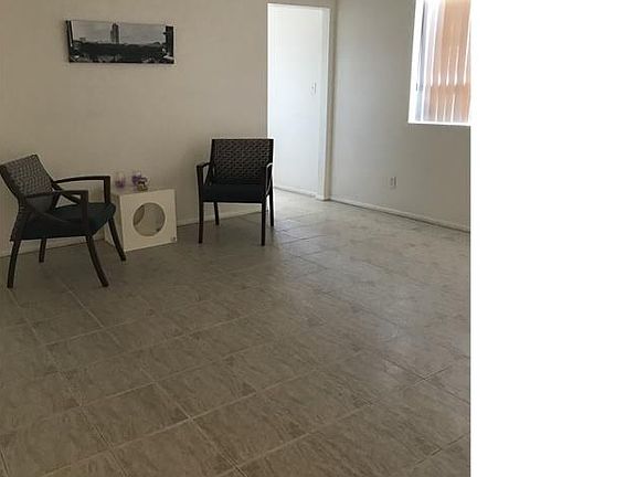 4th image of 7027 N 76th Ave APT 2