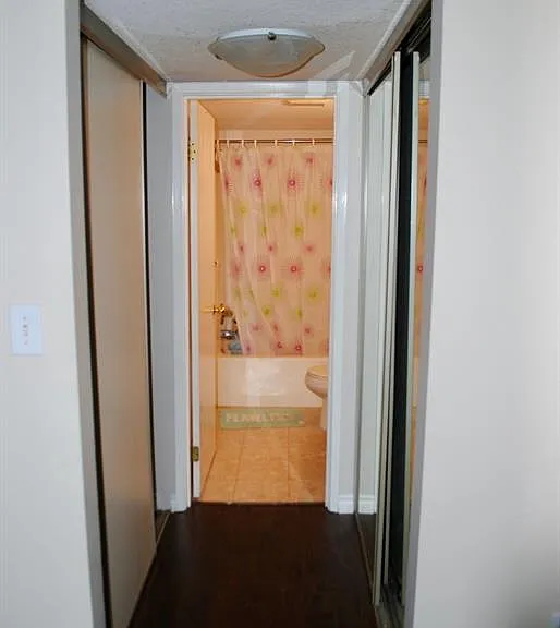 3000 Sandwich St #410 — Photo 9