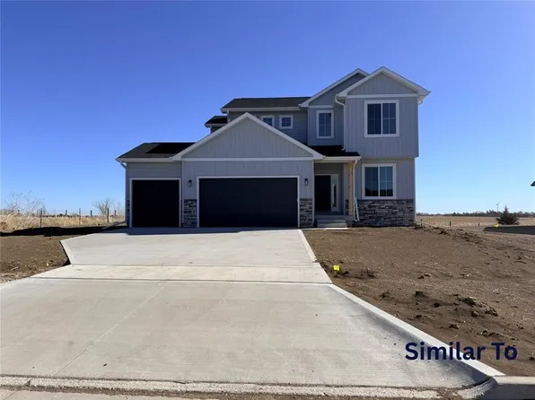 1611 Stuart Rd, Stuart, IA 50250
