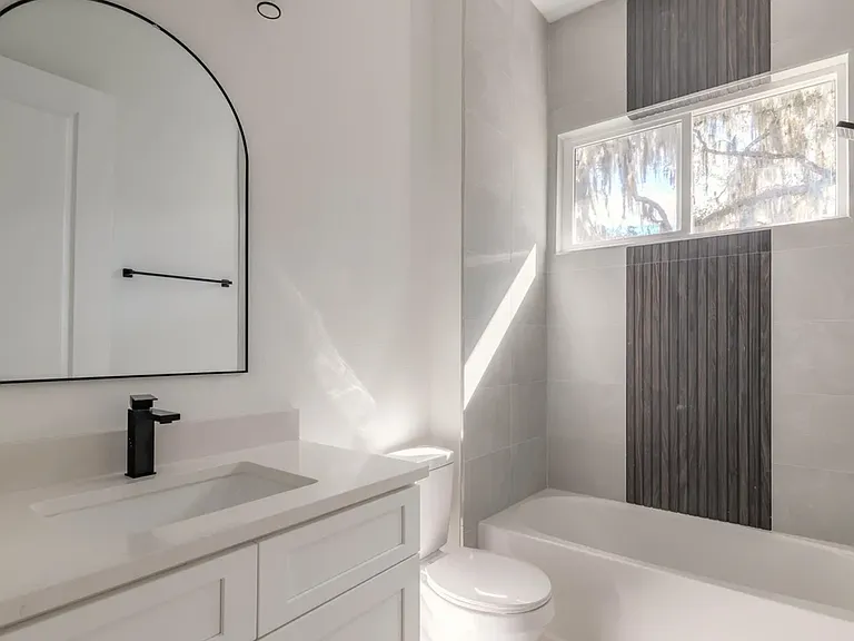 618 N Duss St #1 — Photo 26